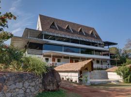 Thenmala Ecoresort - The First and the Best, hôtel à Punalūr