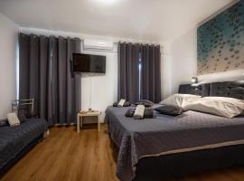 Sonia Rooms, hotell i Pula