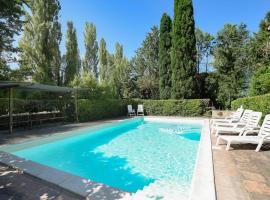 Amazing Home In Rivotorto Di Assisi With Outdoor Swimming Pool, Wifi And 6 Bedrooms, lodging in Passaggio Di Assisi