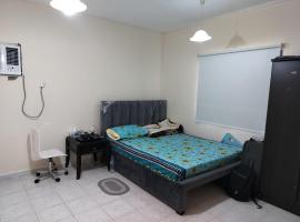 Prem Home Stay, feriebolig i Sharjah