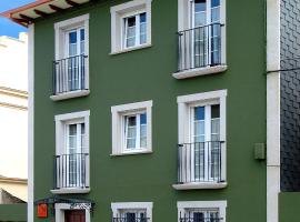 Apartamentos Casa Germana, khách sạn ở Tapia de Casariego