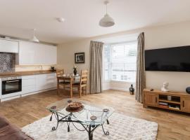 Tredenwith House, hotel with parking in St Just