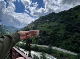 Sisorti süit bungalov, hotel en Rize