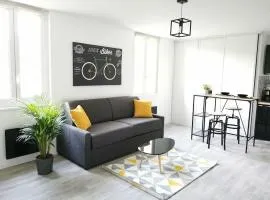 LE BIKING *STUDIO (30m²) *WIFI*PARKING PRIVE*CALME