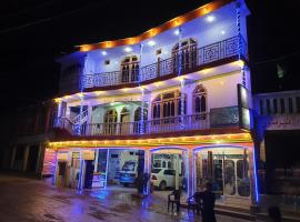 Hotel Miandam Palace, family hotel in Mingora