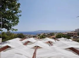 Sunny house, stunning Aegean Sea views.