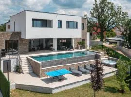 Gorgeous Home In Buje With Kitchen