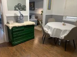 Entire 2-bedroom bungalow、コーンウォールのバンガロー