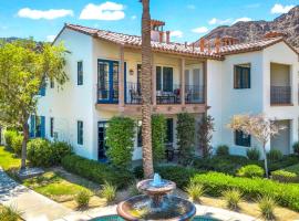 LV009 Private Upstairs Studio w Mountain Views, hotel v destinaci La Quinta