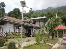 Vamoose Homestay Hitaishi