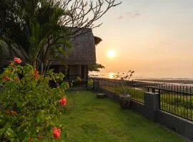 Villa Hikume - Relax In A Private Beachfront Villa