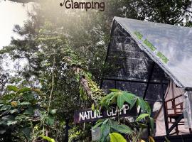 The Backyard Glamping Cameron Highlands, место для глэмпинга в городе Танах-Рата