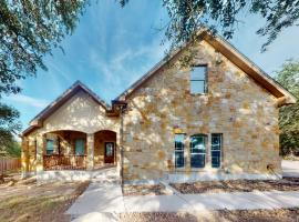Captivating Cottage, hotel in New Braunfels