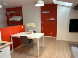 Le 203 studio cosy, apartment in Jasseron