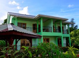 Chez Antoine Apartments, hotel in Grand Anse