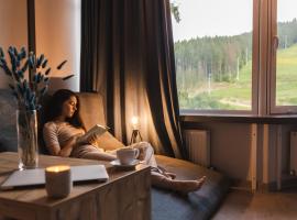 BLUE mountain Bukovel, Hotel in Bukowel