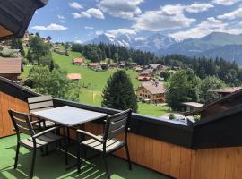 Ula's Holiday Apartments, hotel pentru familii din Beatenberg