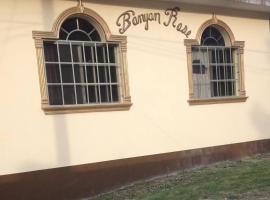 Banyan Rose, hotel a Orange Walk