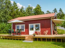 Amazing Home In Malmkping With Wifi And 2 Bedrooms, hotell i Malmköping