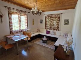 Crissimo apartment, hotel in Panayia