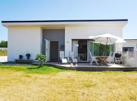 Modern Beach Cottage in Tofta, Gotland, khách sạn ở Gnisvärd