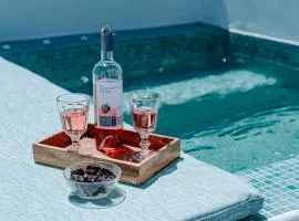 Moon Cactus Traditional Cave Suite with Jacuzzi