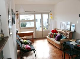 Peniche Housing | Tree The Company、ペニシェのホテル