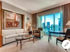 MGM Signature PH 30th floor Deluxe Studio apartment Strip Facing with Balcony, căn hộ dịch vụ ở Las Vegas