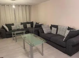 Cozy Private Room in a Beautiful Accommodation close to Orpington