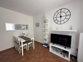 Apartment Ivek, hotel u gradu Mandre
