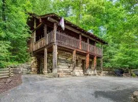 ER69 - Rachel's Tree House - Great location, Close to all the action! cabin