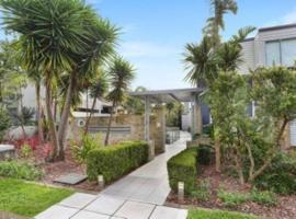 Nor Easter Townhouse, villa em Caringbah