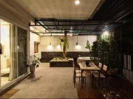 Hideout Nimman, Privacy Villa