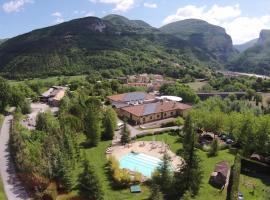 Hotel Le Grotte, hotell i Genga