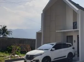 Adinda Syariah B 09 Paseban ke 3