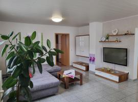 Ferienwohnung Schardt, hotel with parking in Annweiler am Trifels