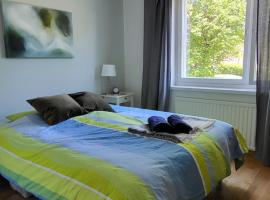 Peaceful and beautiful apartment near railwaystation and city centre, holiday rental in H&auml;meenlinna