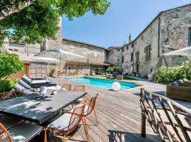 La Chapelle sur la Sorgue, hotel di LʼIsle-sur-la-Sorgue