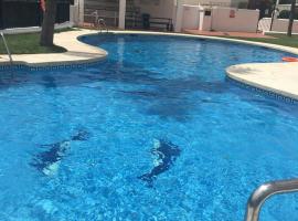 Quilla Apartment, hotel v destinaci Torrequebrada