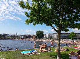 Apartment Bystranda - City Beach、クリスティアンサンのホテル