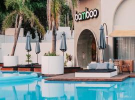 Bamboo Suites Hotel, hotel v destinaci Ialyssos