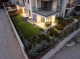 Maison Du Jardin 2-Bedroom Apartment Private Outdoor Jacuzzi, hotel en Rodas