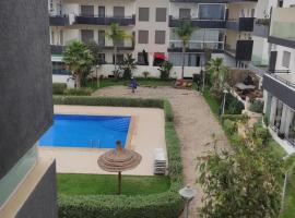 Appartement en résidence chez Soufiene, διαμέρισμα σε Bouznika