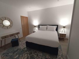 FAMILY APARTAMENT I, pet-friendly hotel in Coimbra