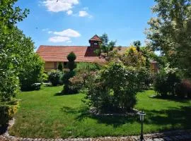 Agroturystyka Lesieniec - Magdalena i Maciej Mochoń