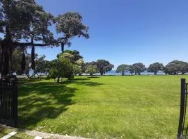 Ariki beachfront apartment