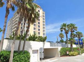 Opus Condominiums, lägenhetshotell i Daytona Beach Shores