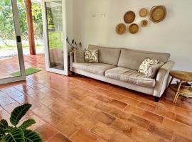 Casa Martin Cahuita Charming Spanish Home ค็อทเทจในกาอุยตา