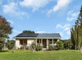 Enchanted Retreat - Kerikeri Holiday Home