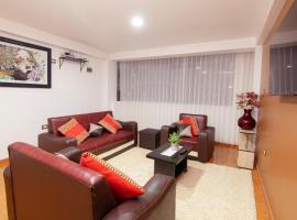 Apartahotel KIRI para empresas y familias que viajan en grupo cerca del Aeropuerto Juliaca Perú，胡略卡的飯店